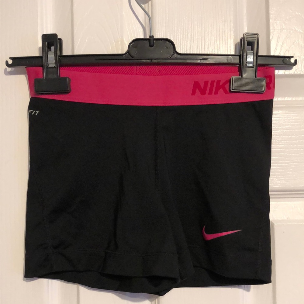 Nike pros in great condition